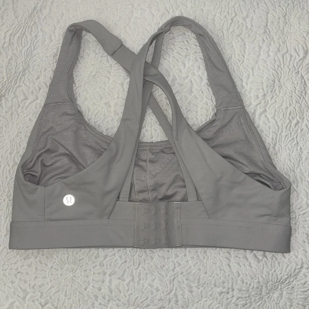 Lululemon Stash It All Bra - Picture 4 of 7